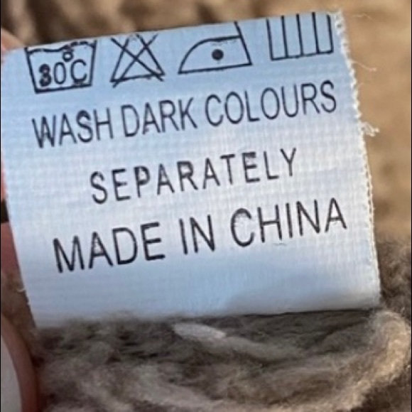 Fuzzy Cardigan with Hood and Pockets Size Large - Picture 5 of 10